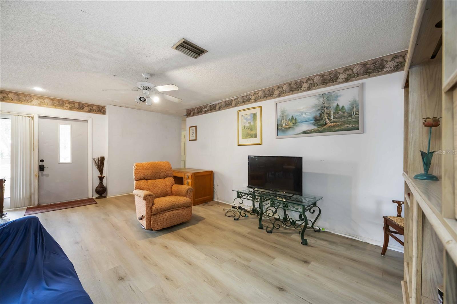 Image 8 of 30 For 2902 42nd Street W