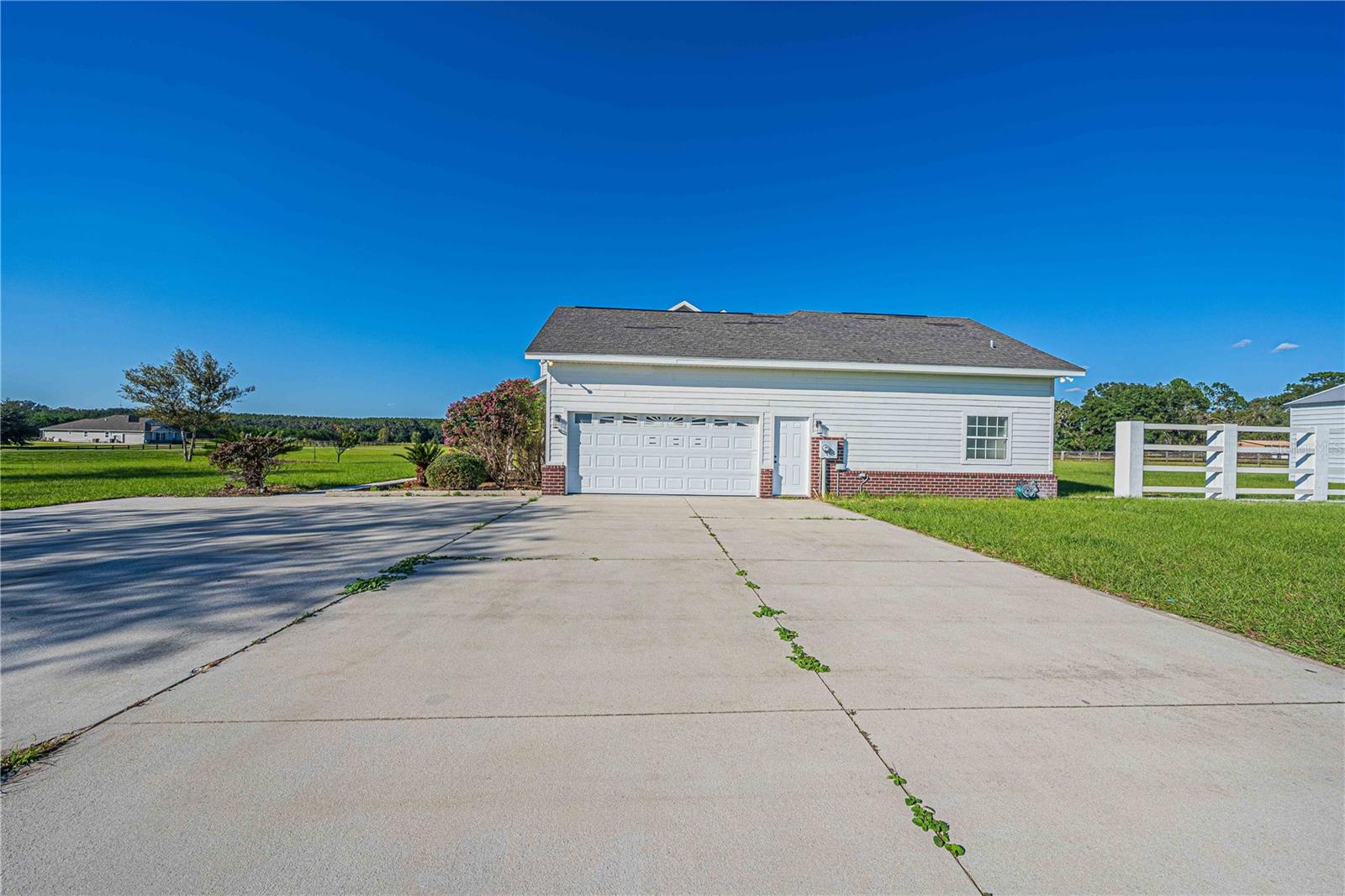 Image 55 of 88 For 879 Milo Terrace