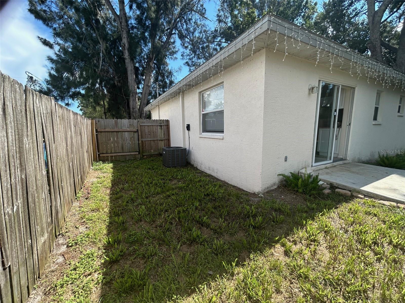 Image 17 of 17 For 1015 61st Avenue Drive E