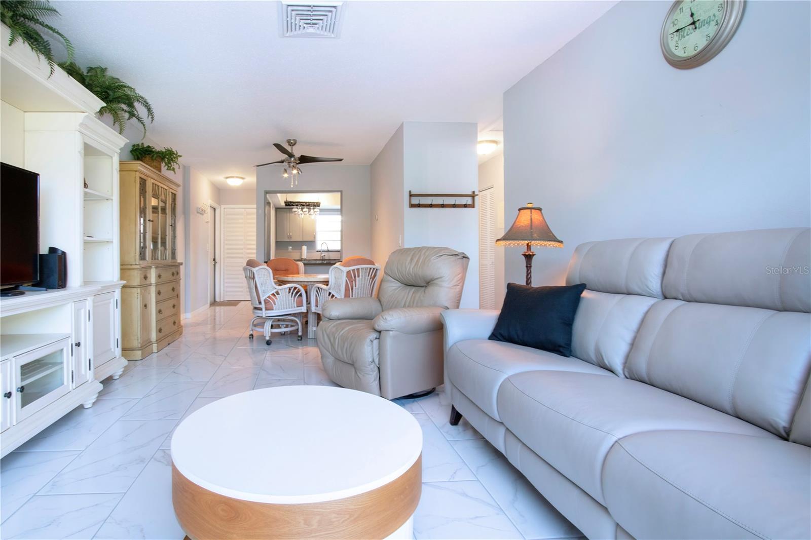 Image 29 of 62 For 2115 9th Avenue W 2a