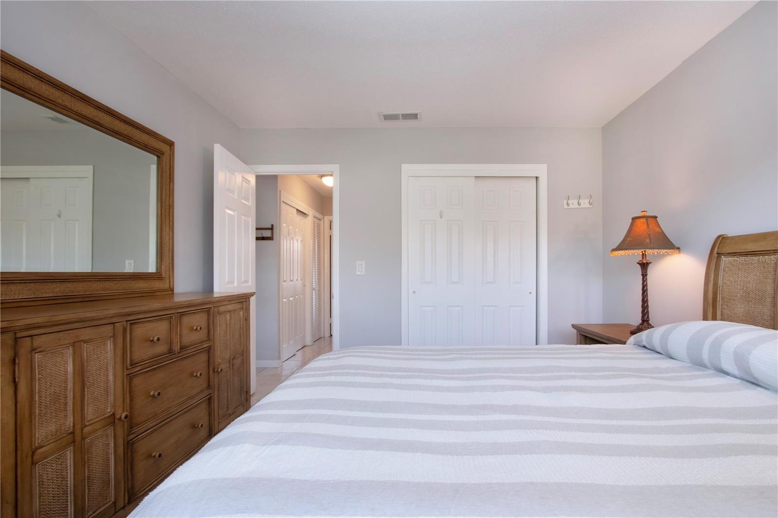 Image 42 of 62 For 2115 9th Avenue W 2a