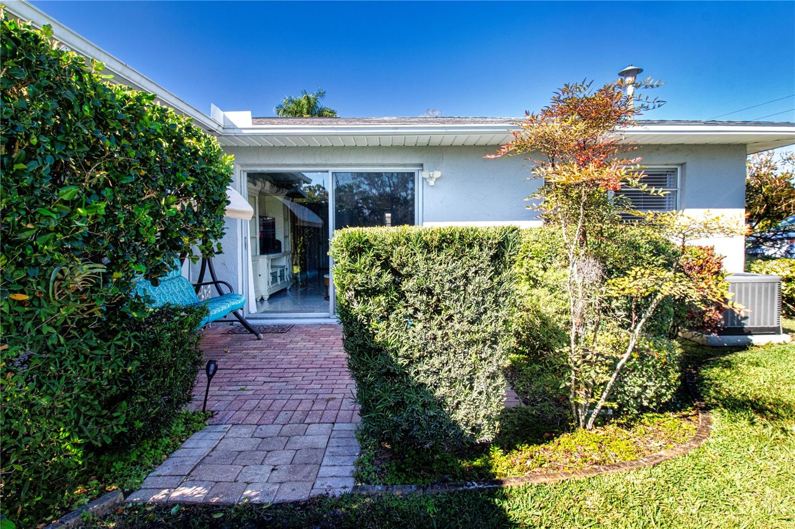 Image 55 of 62 For 2115 9th Avenue W 2a