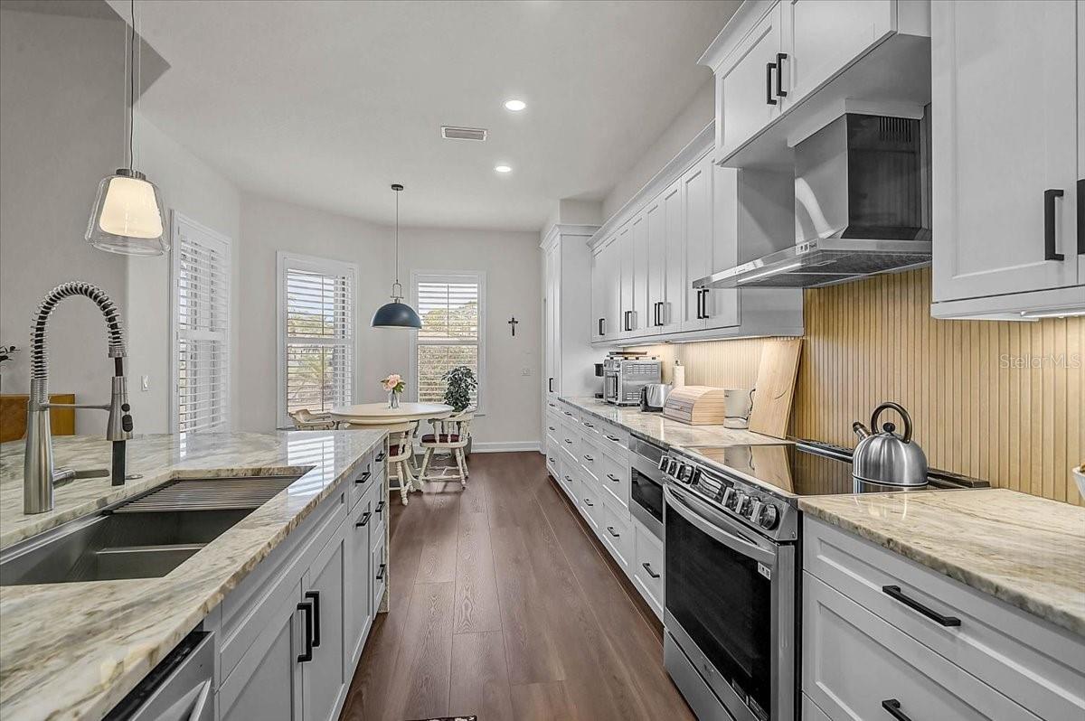 Image 13 of 42 For 1211 Lost Creek Court