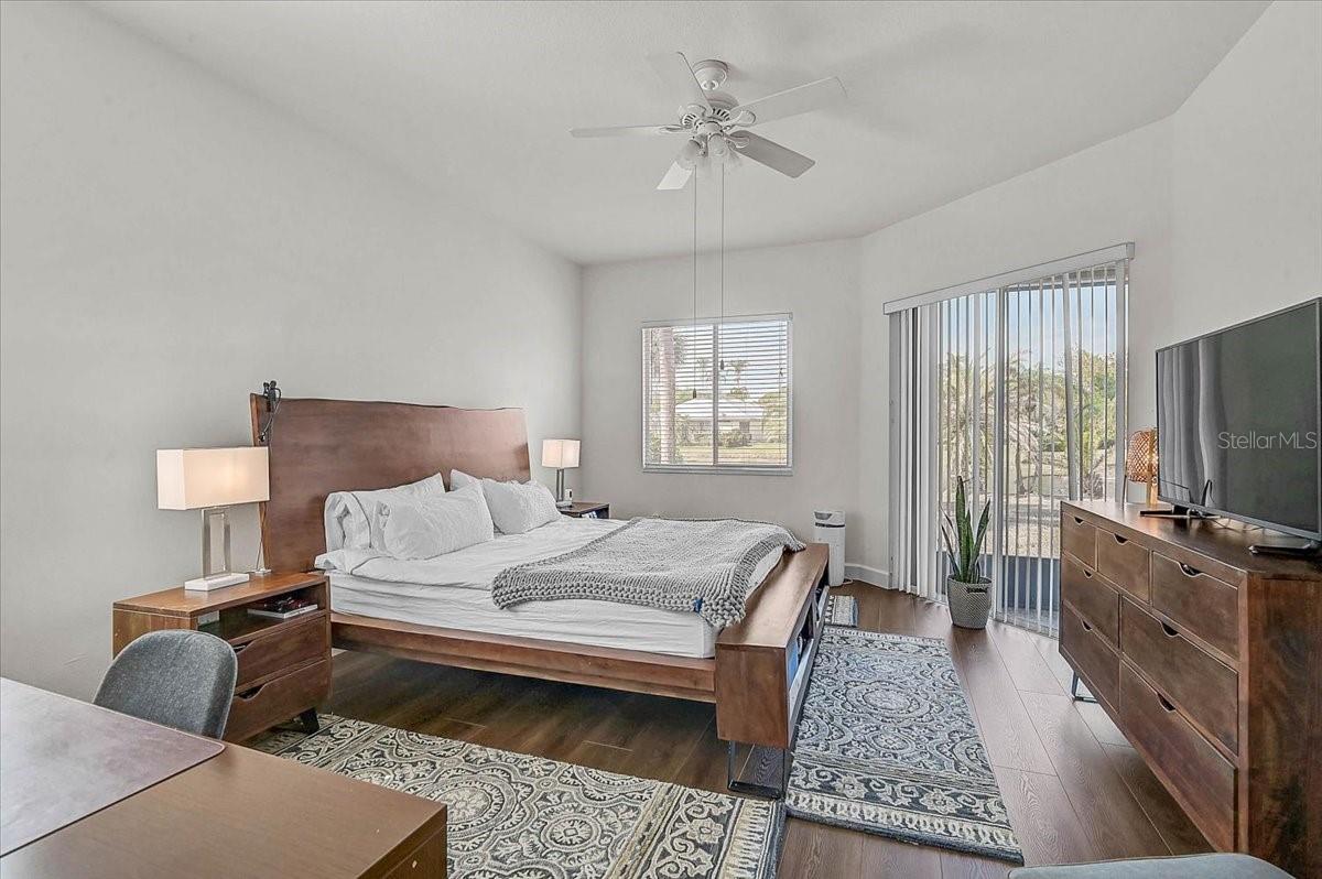 Image 18 of 42 For 1211 Lost Creek Court