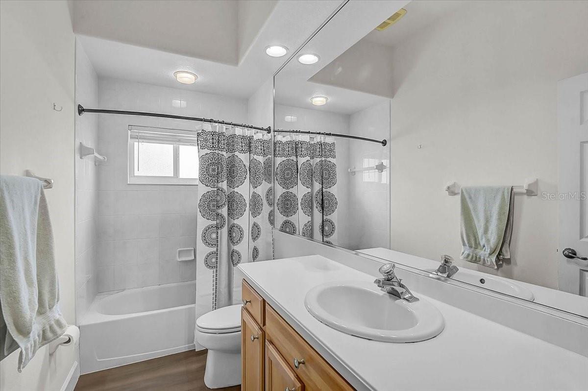 Image 24 of 42 For 1211 Lost Creek Court