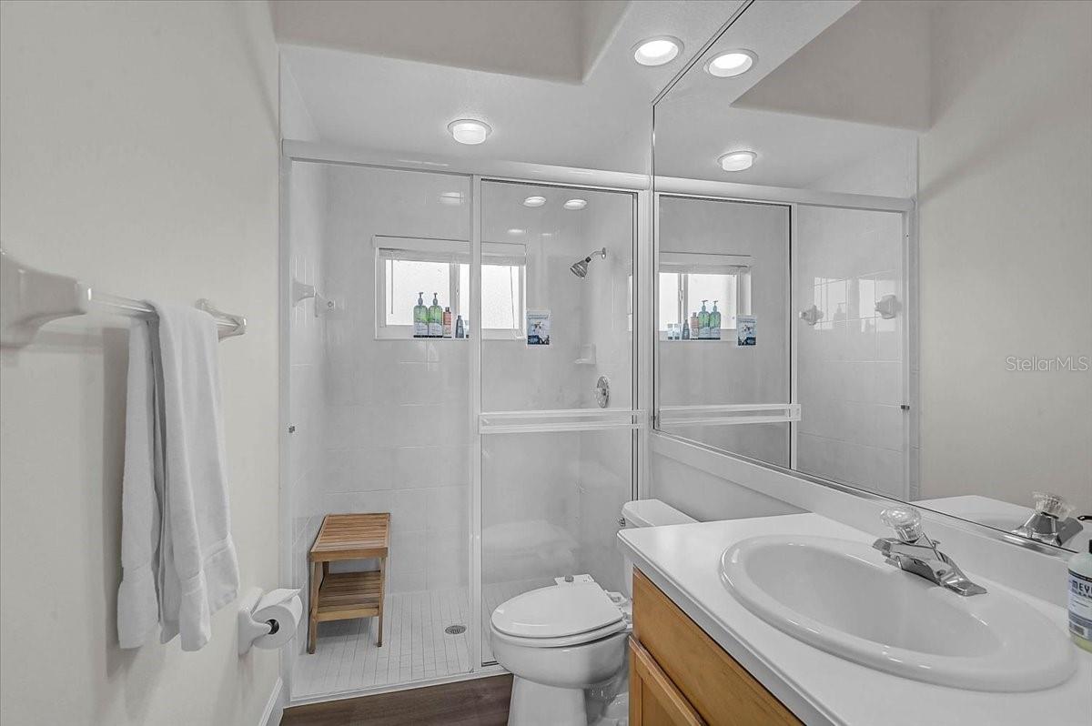 Image 29 of 42 For 1211 Lost Creek Court