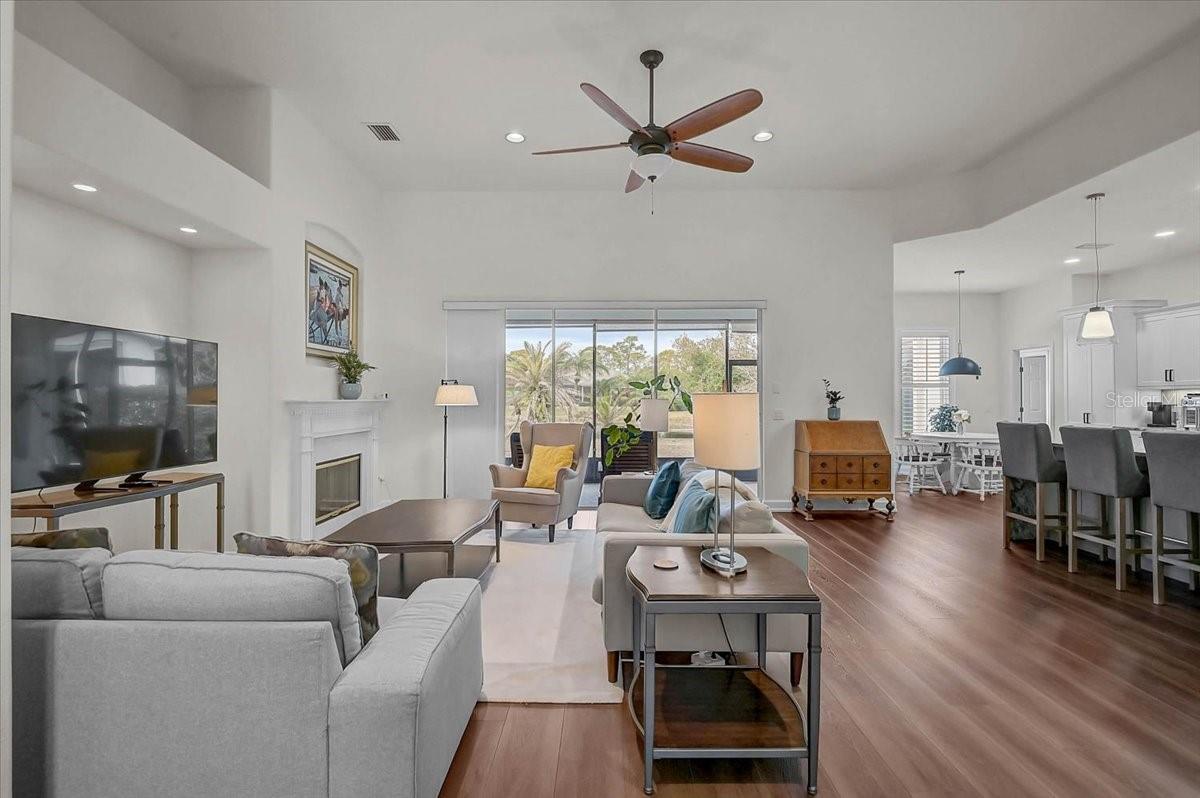 Image 6 of 42 For 1211 Lost Creek Court