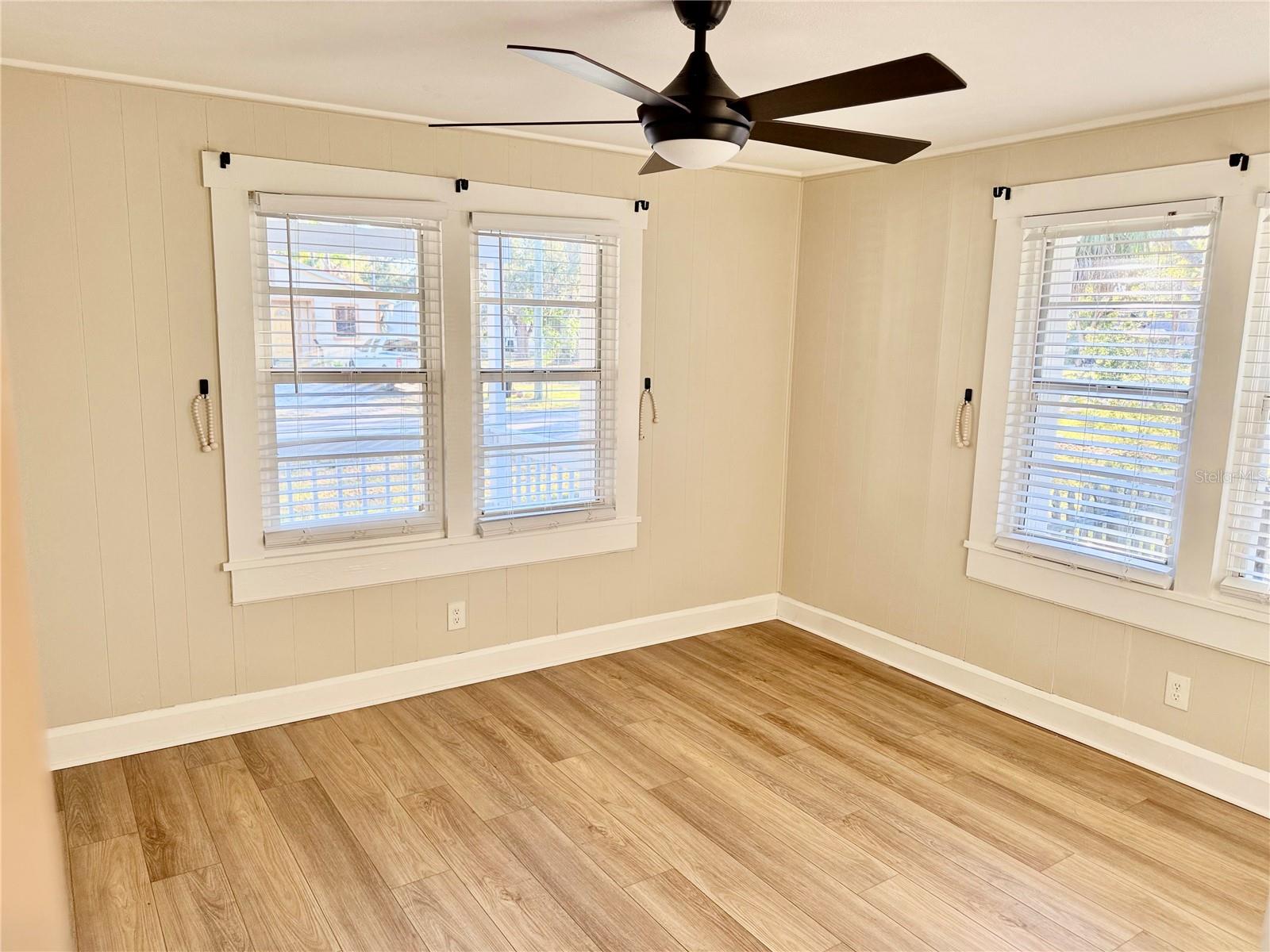 Image 10 of 19 For 1812 9th Street W