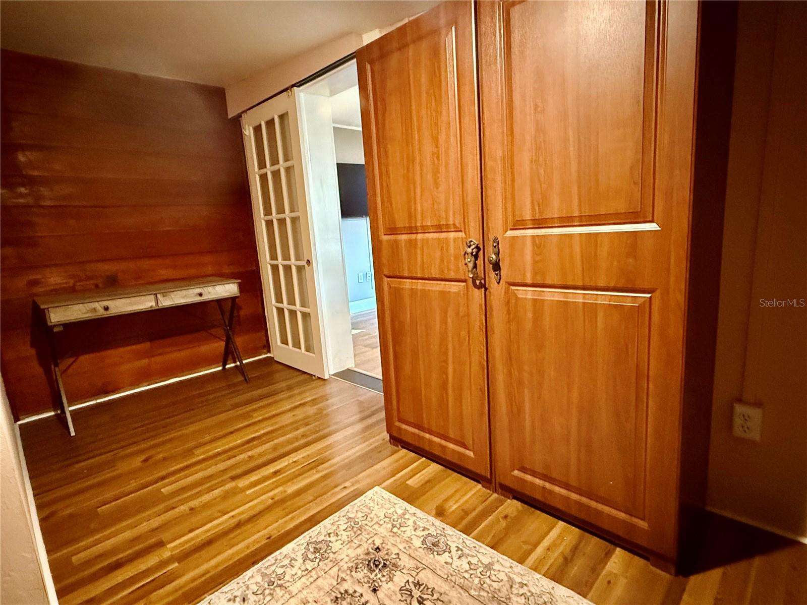 Image 12 of 19 For 1812 9th Street W