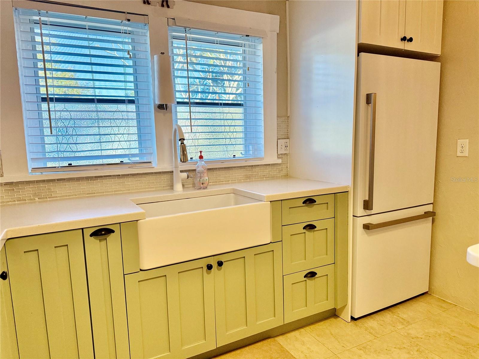 Image 5 of 19 For 1812 9th Street W