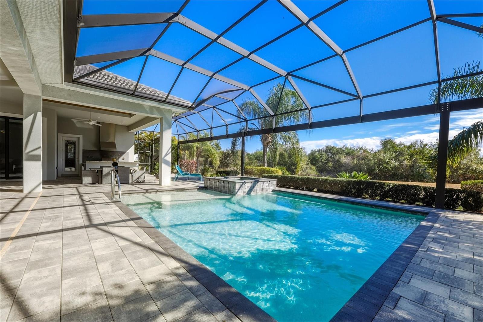 Image 41 of 87 For 7473 Seacroft Cove