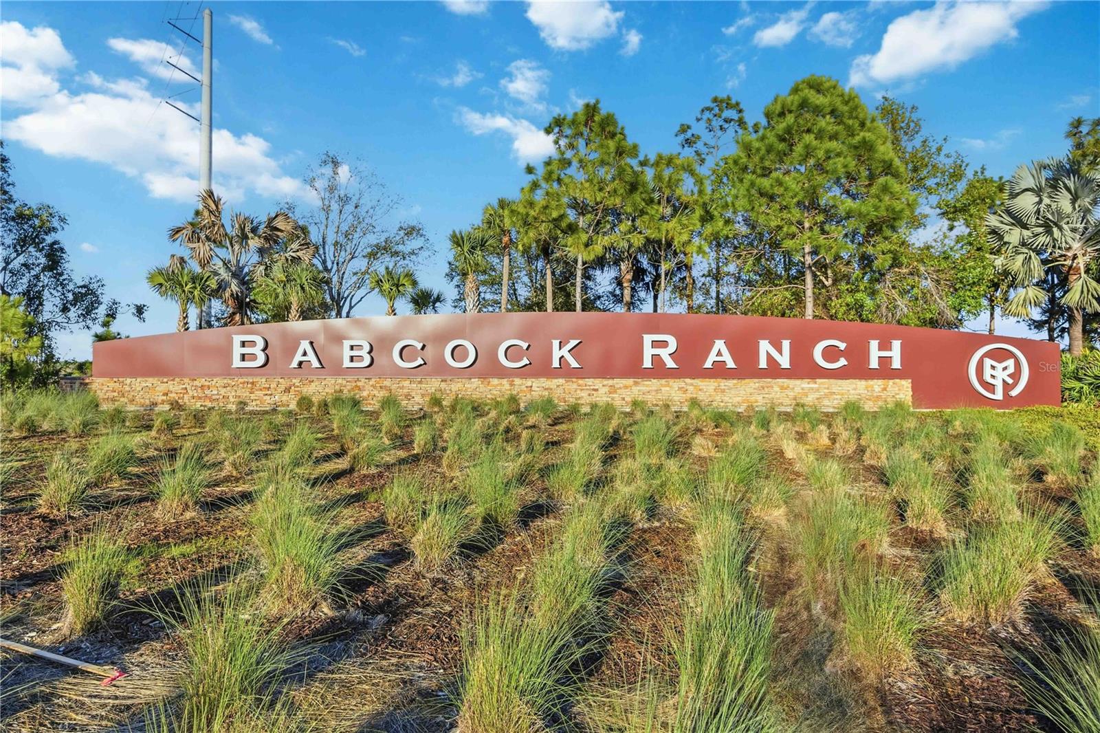 Image 2 of 68 For 17709 Woodland Court