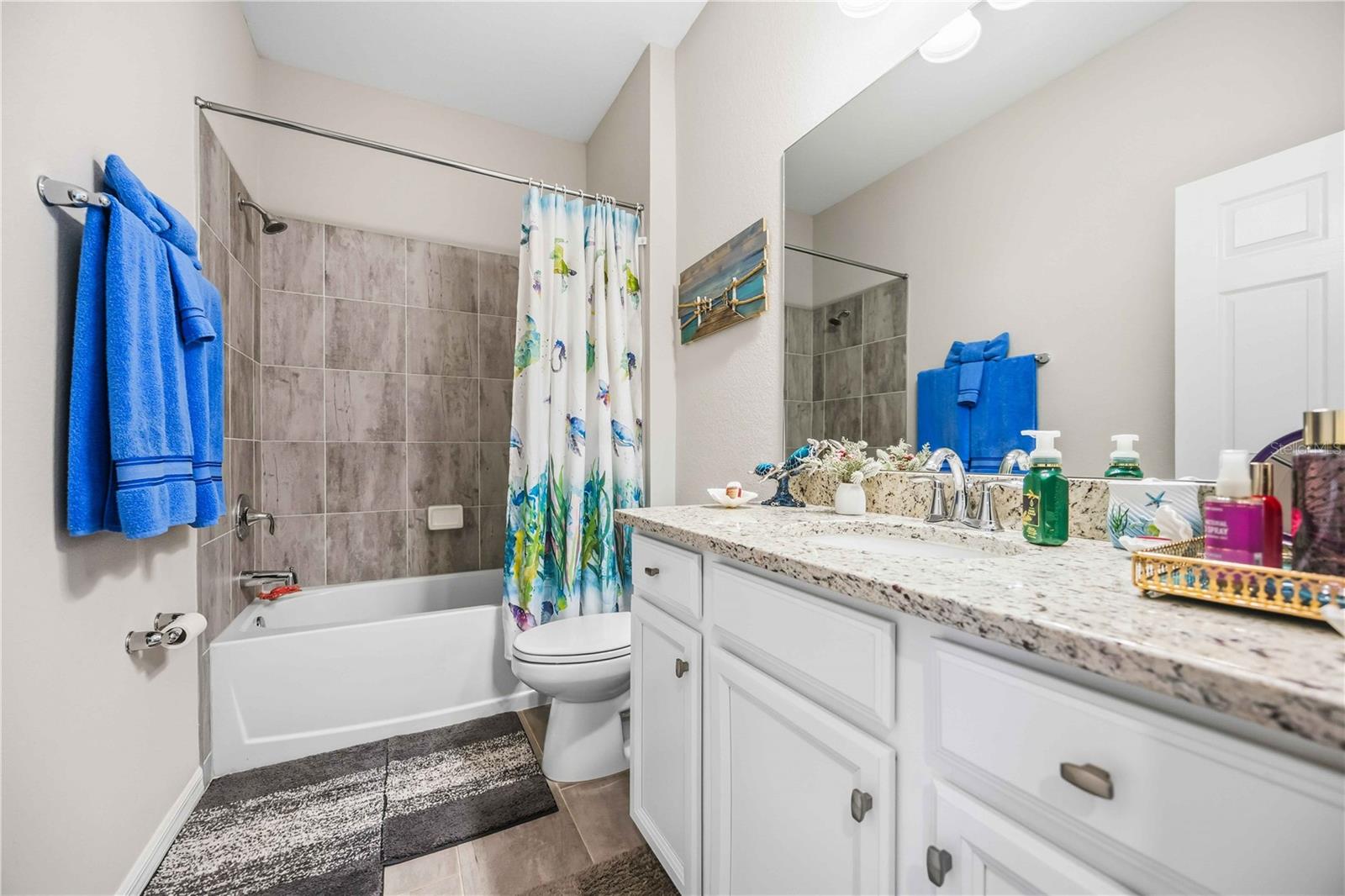 Image 24 of 68 For 17709 Woodland Court