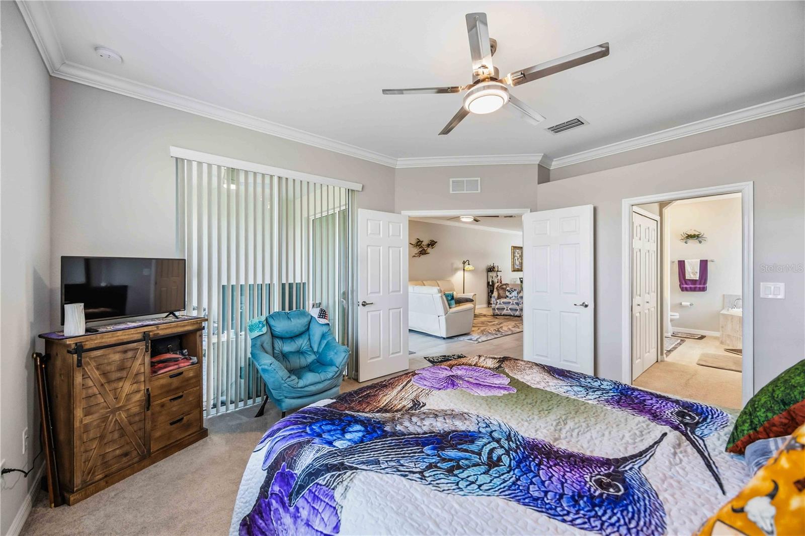 Image 32 of 68 For 17709 Woodland Court