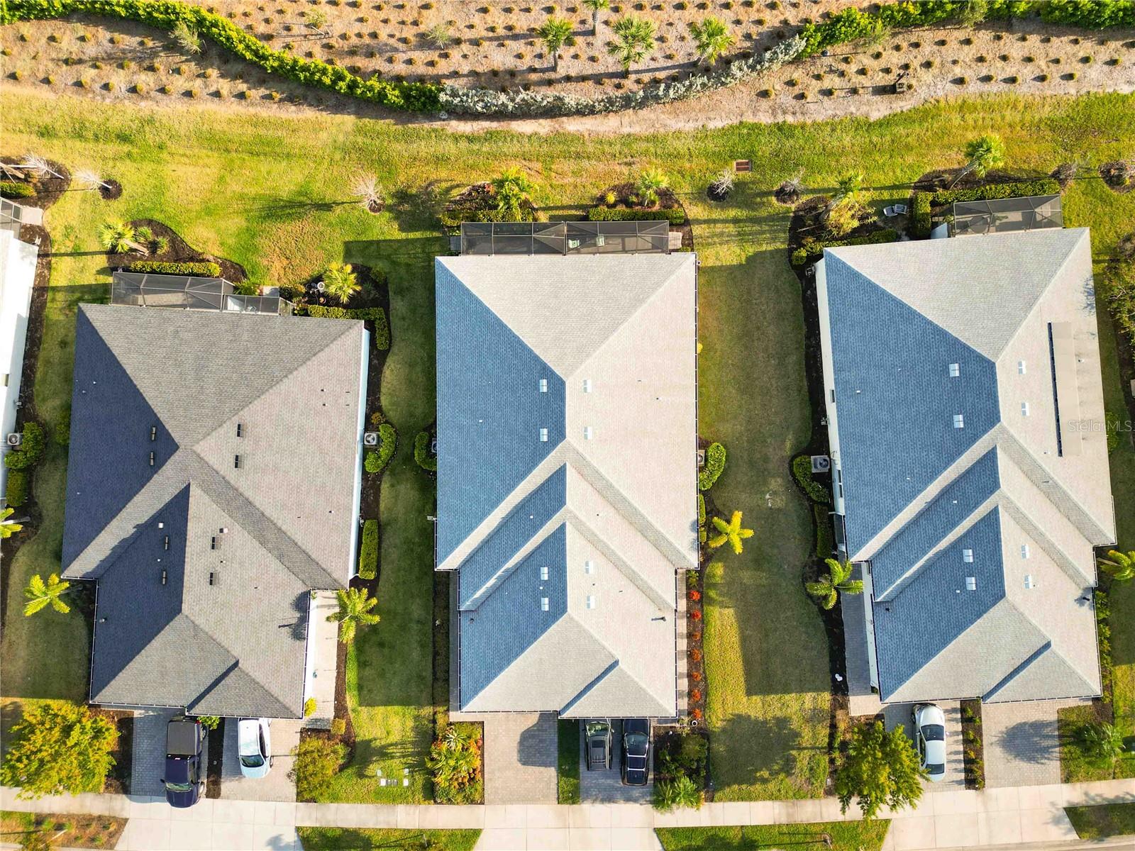 Image 52 of 68 For 17709 Woodland Court