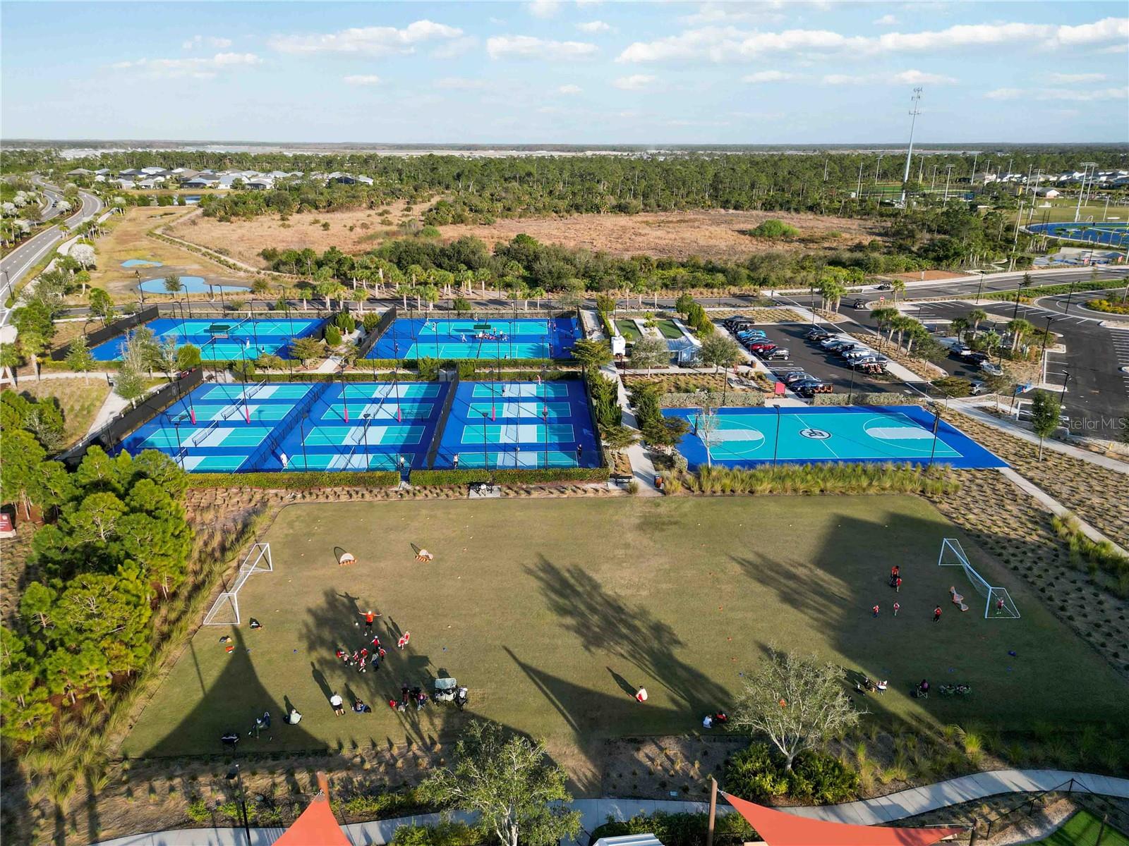 Image 55 of 68 For 17709 Woodland Court