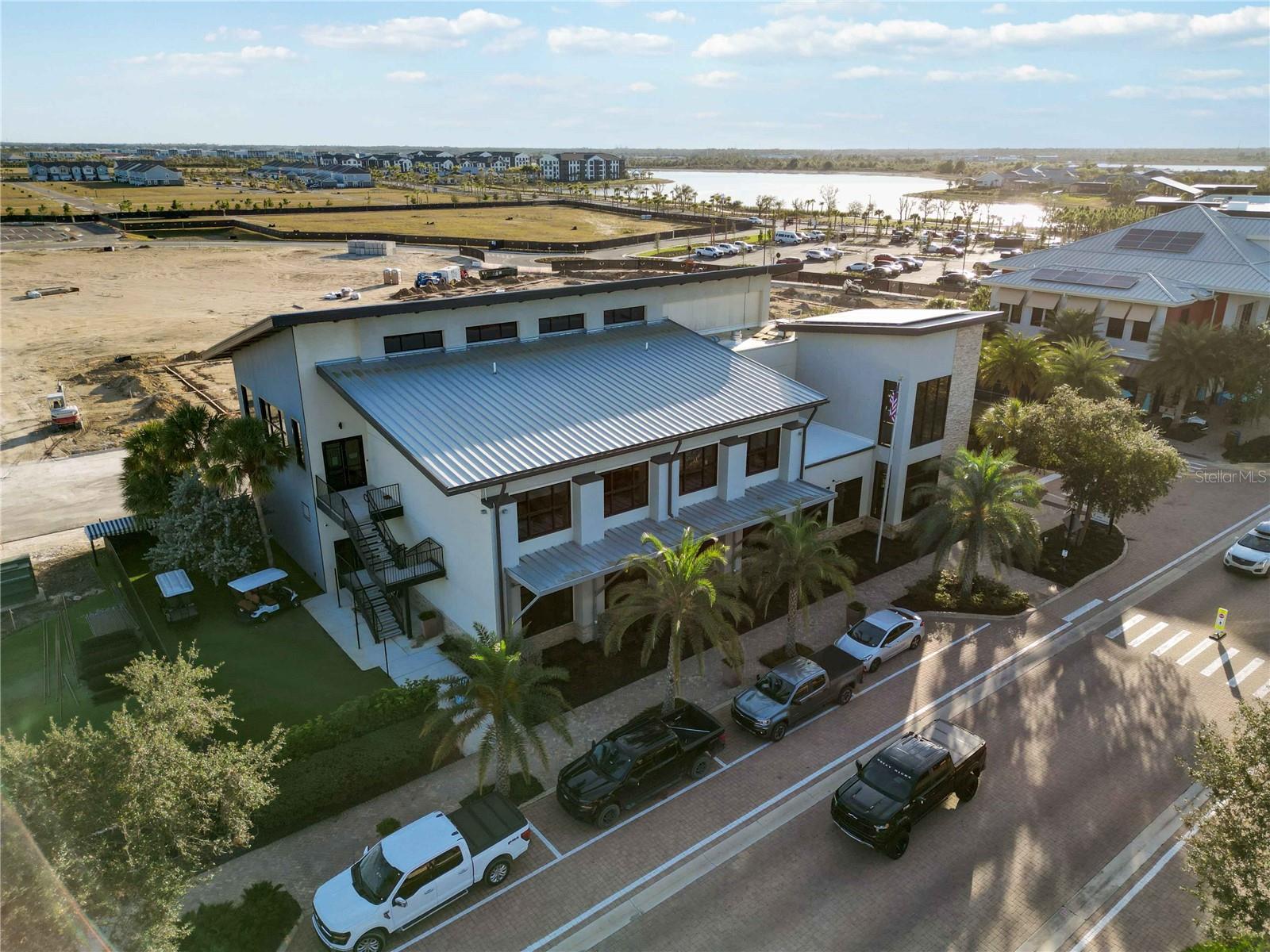 Image 59 of 68 For 17709 Woodland Court