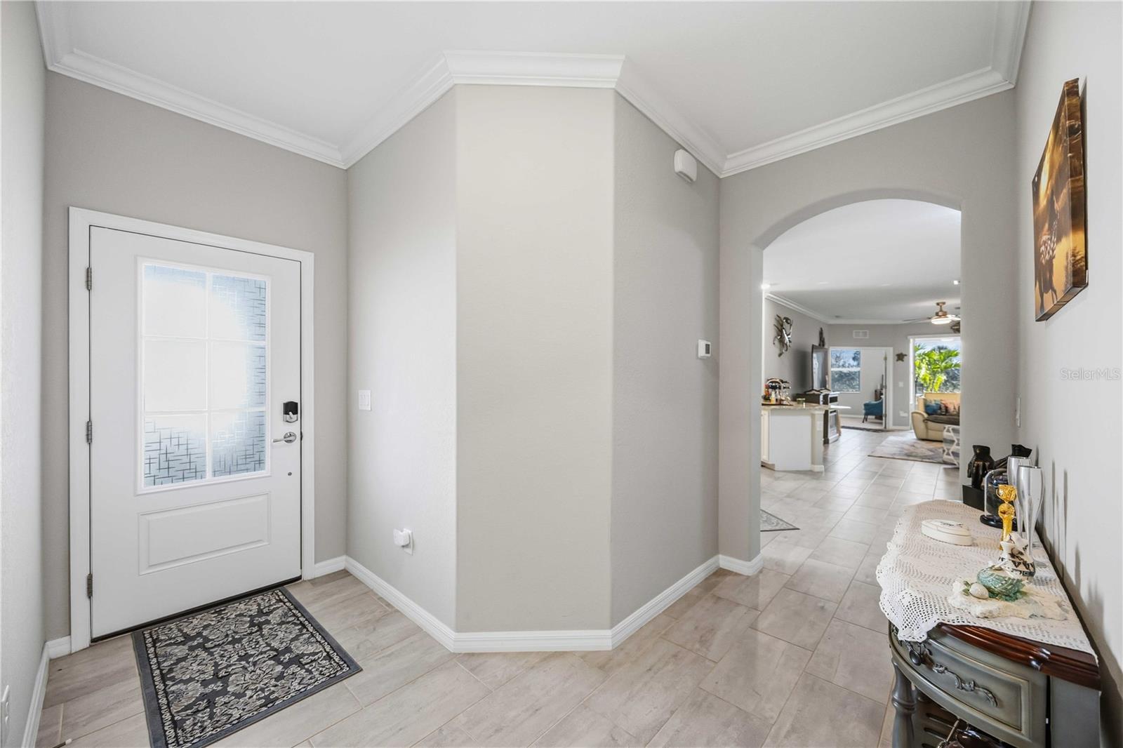 Image 6 of 68 For 17709 Woodland Court