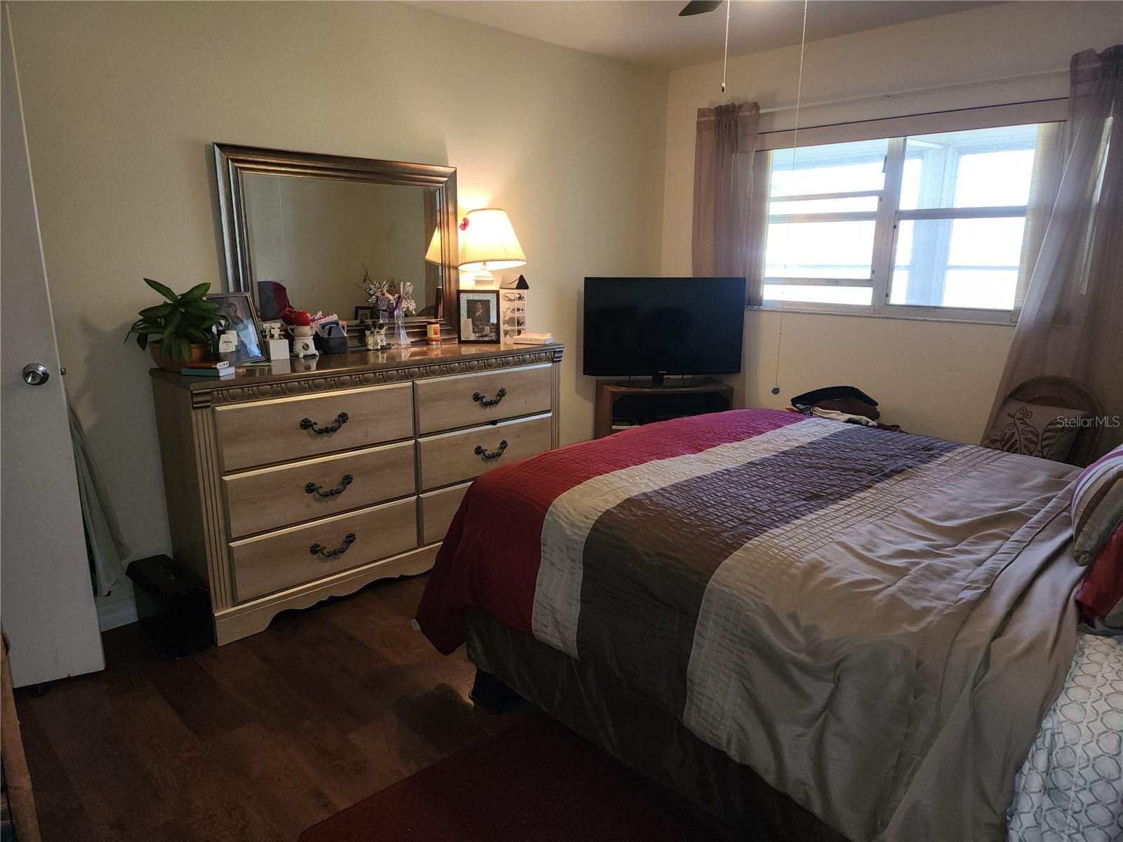 Image 16 of 45 For 1811 Bedford Lane G-152