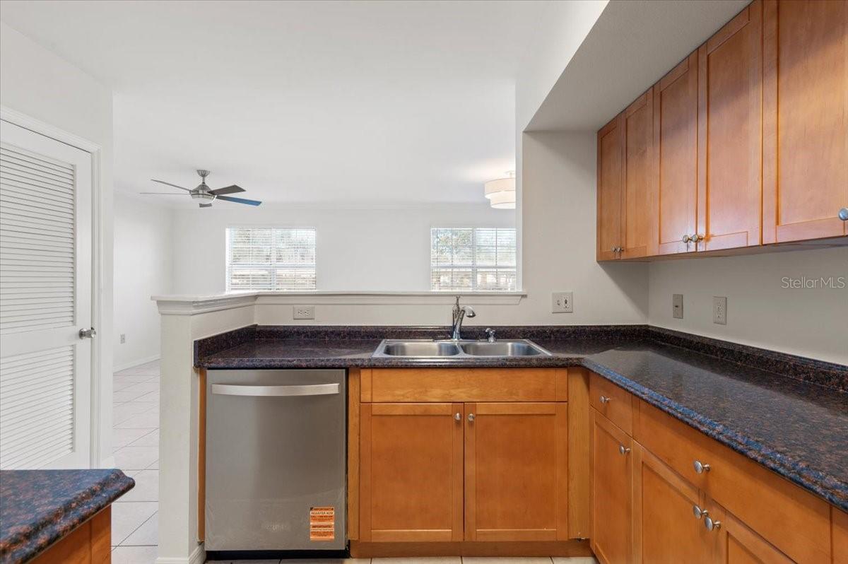 Image 16 of 49 For 1050 Villagio Circle 102