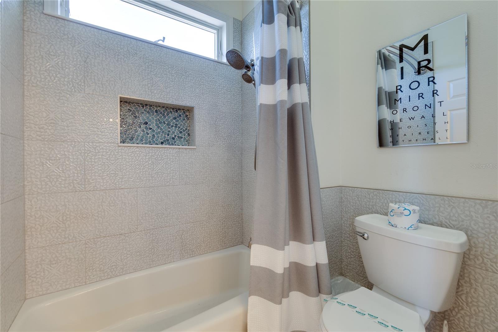 Image 25 of 60 For 803 Gladiolus Street