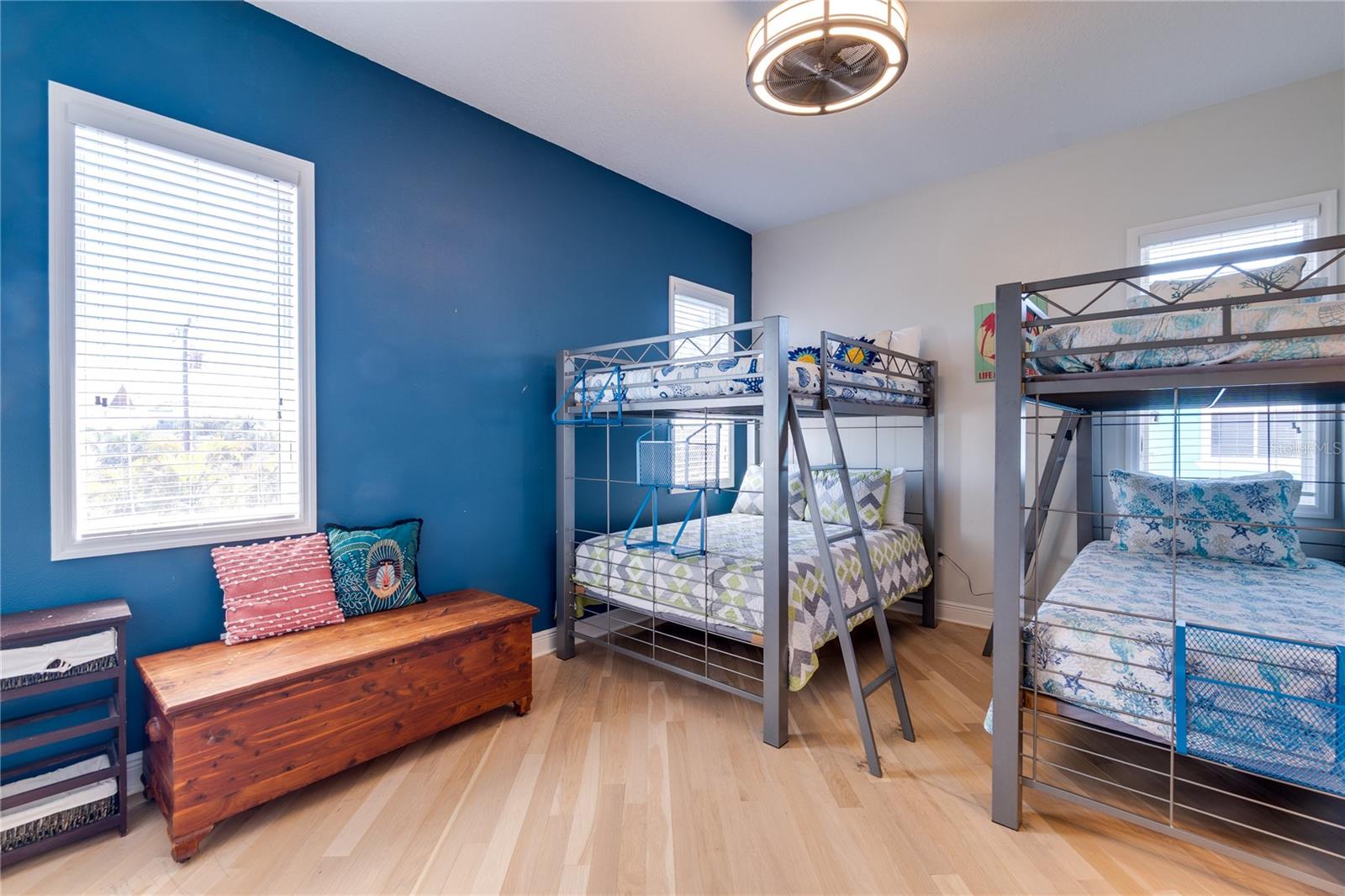 Image 26 of 60 For 803 Gladiolus Street