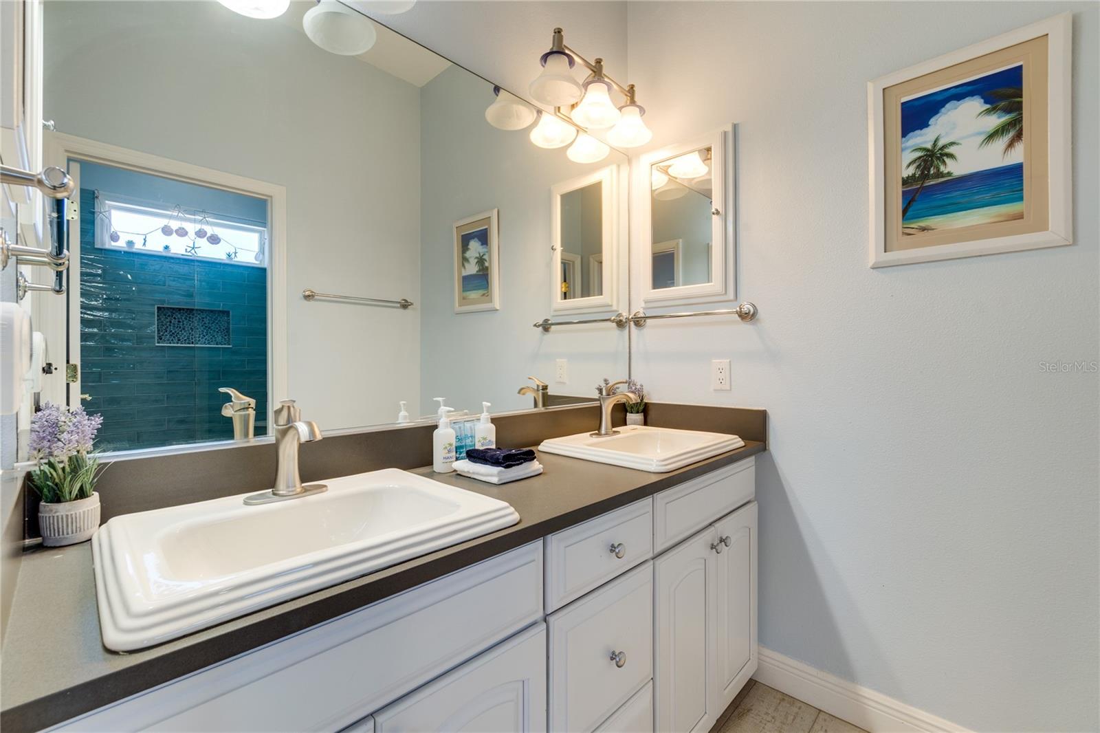 Image 30 of 60 For 803 Gladiolus Street