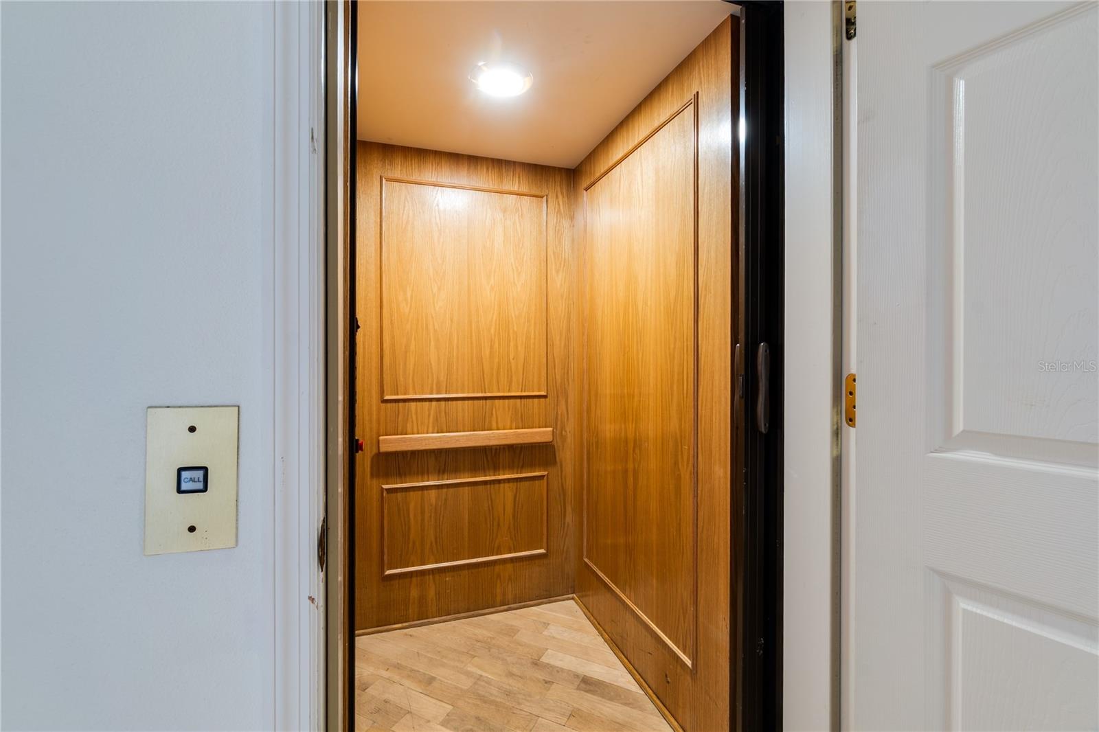 Image 35 of 60 For 803 Gladiolus Street