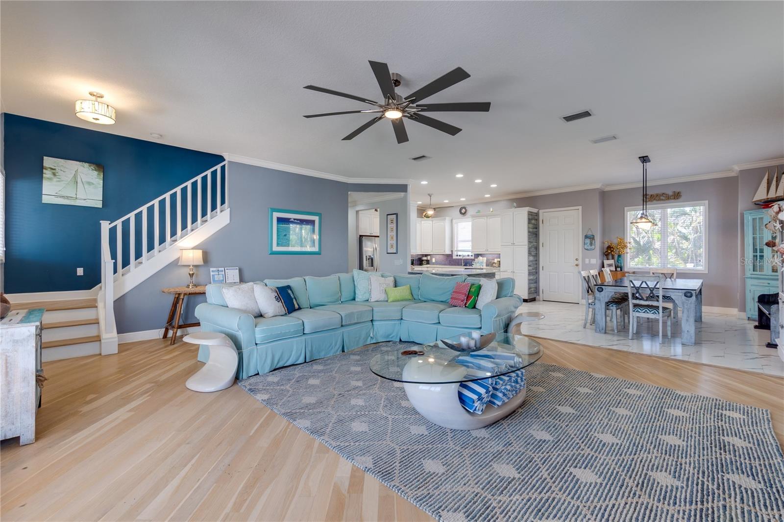 Image 5 of 60 For 803 Gladiolus Street