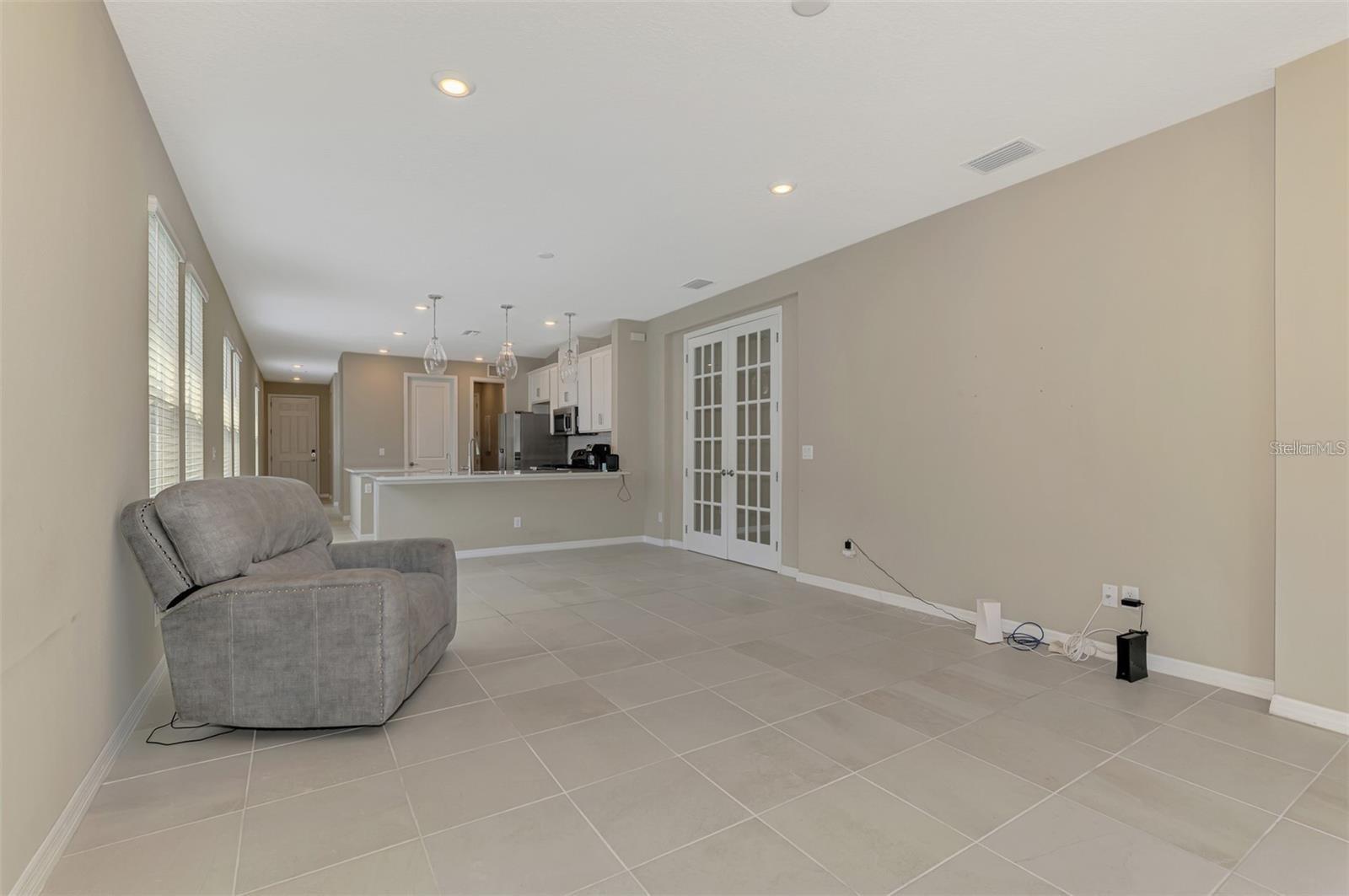 Image 16 of 51 For 6310 Grandview Hill Court