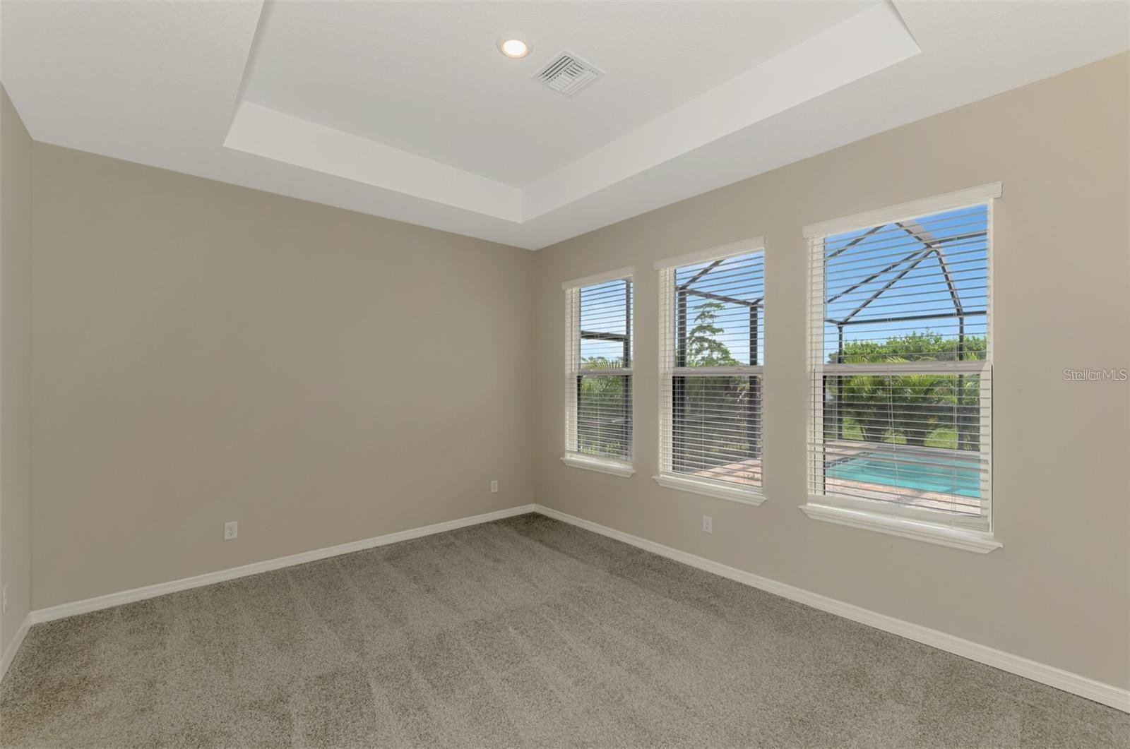 Image 17 of 51 For 6310 Grandview Hill Court