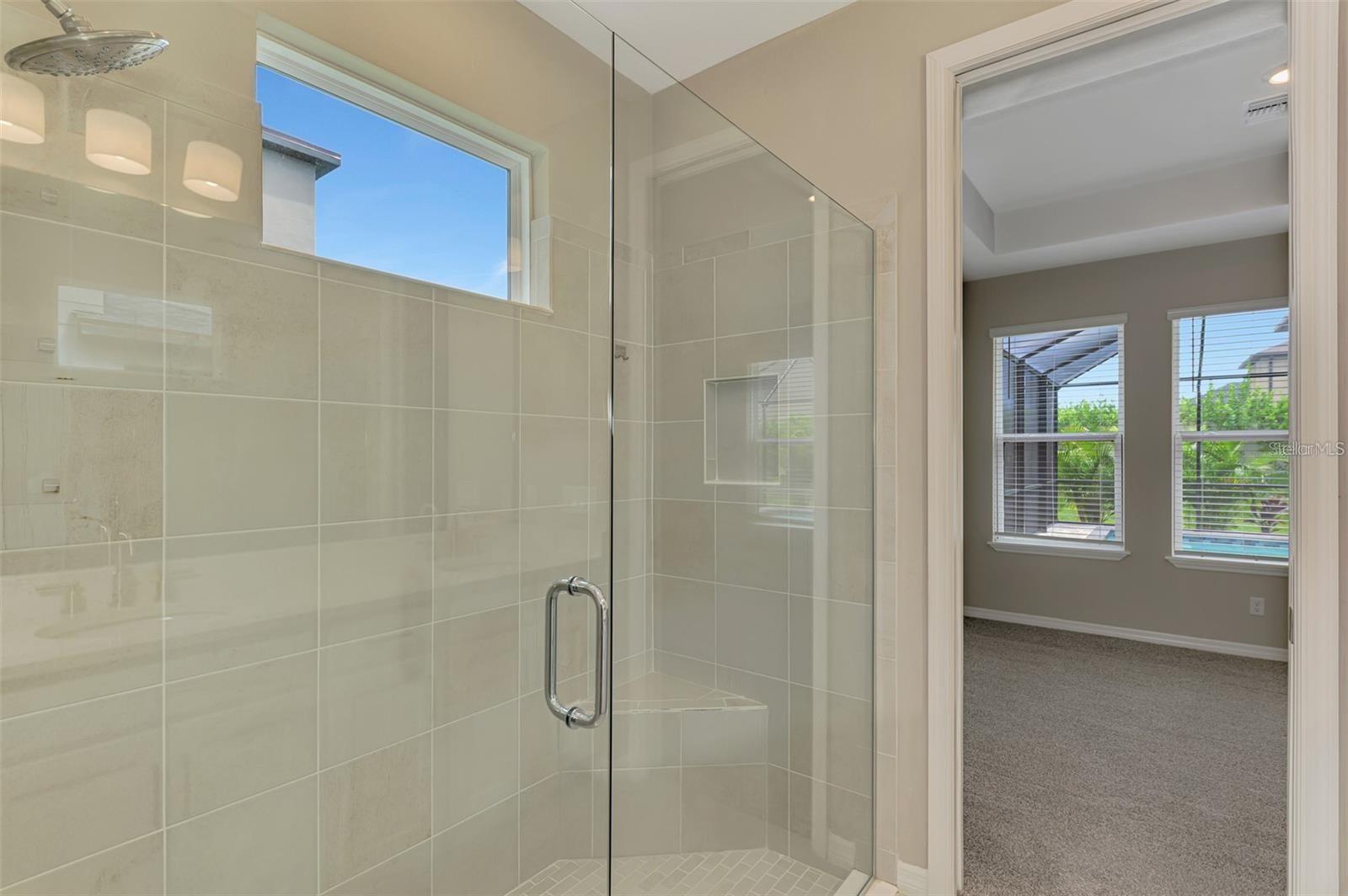 Image 24 of 51 For 6310 Grandview Hill Court