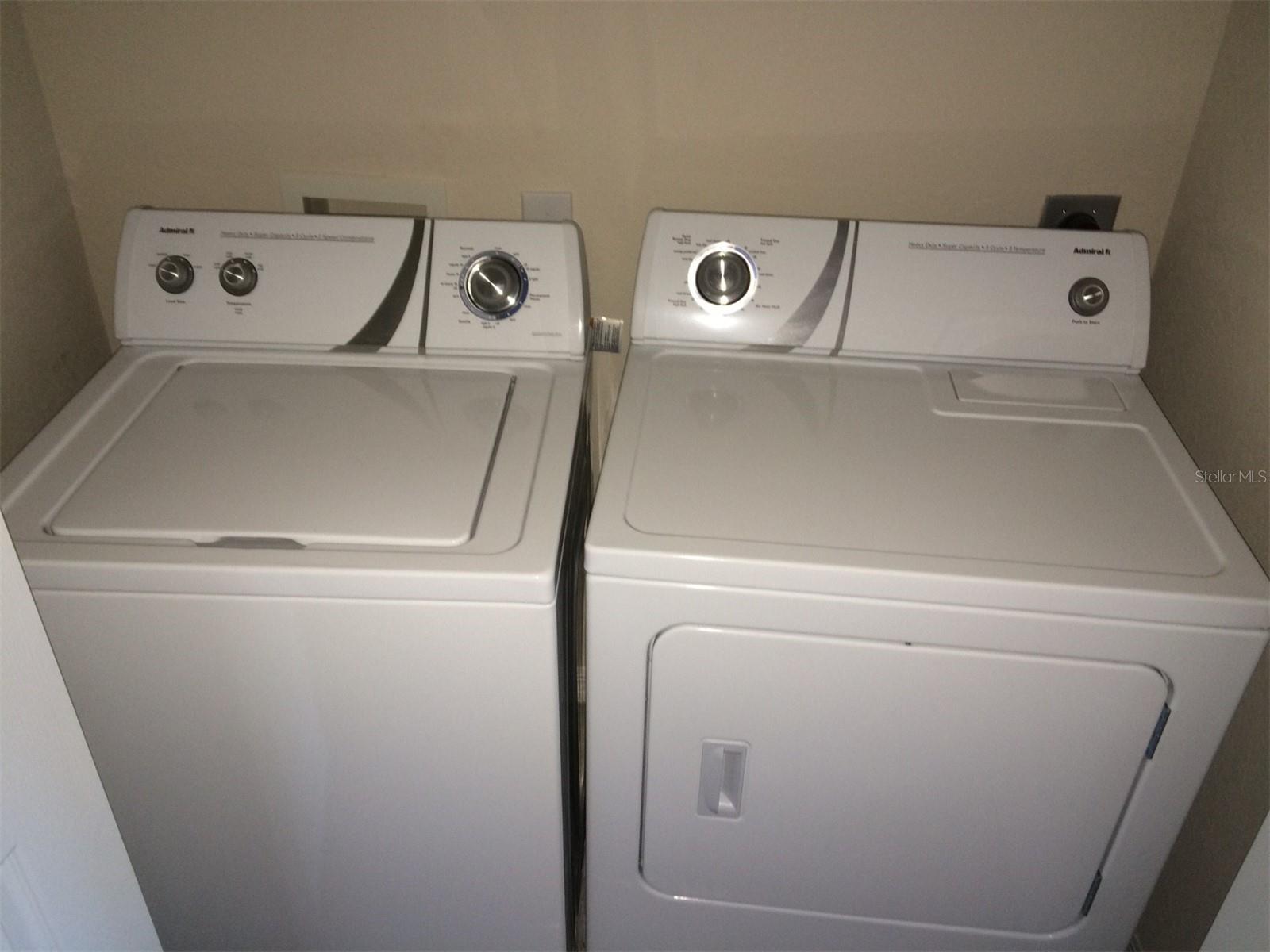 Image 8 of 12 For 5180 Northridge Road 105