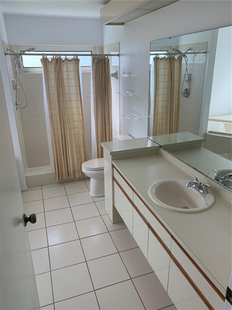 Image 6 of 28 For 3982 Kingston Drive