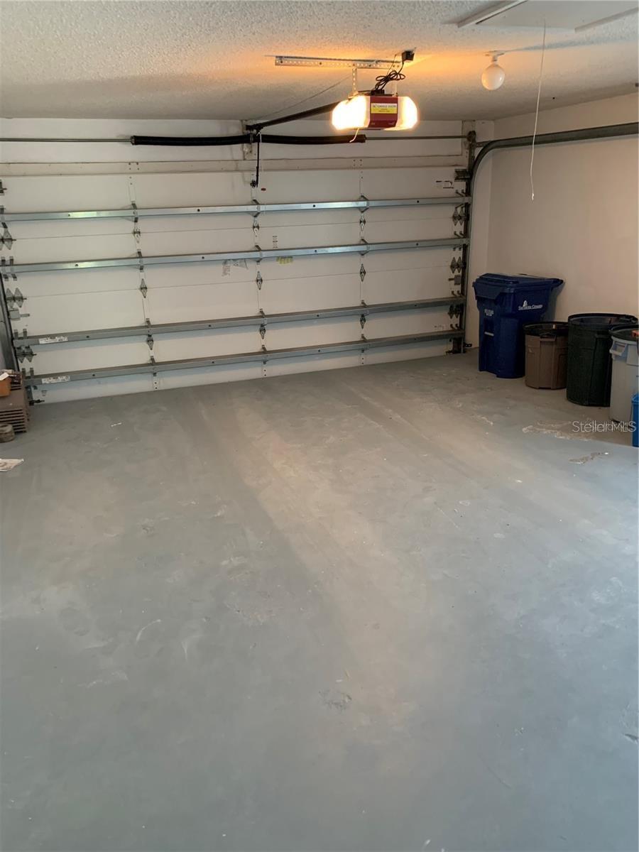 Image 9 of 28 For 3982 Kingston Drive