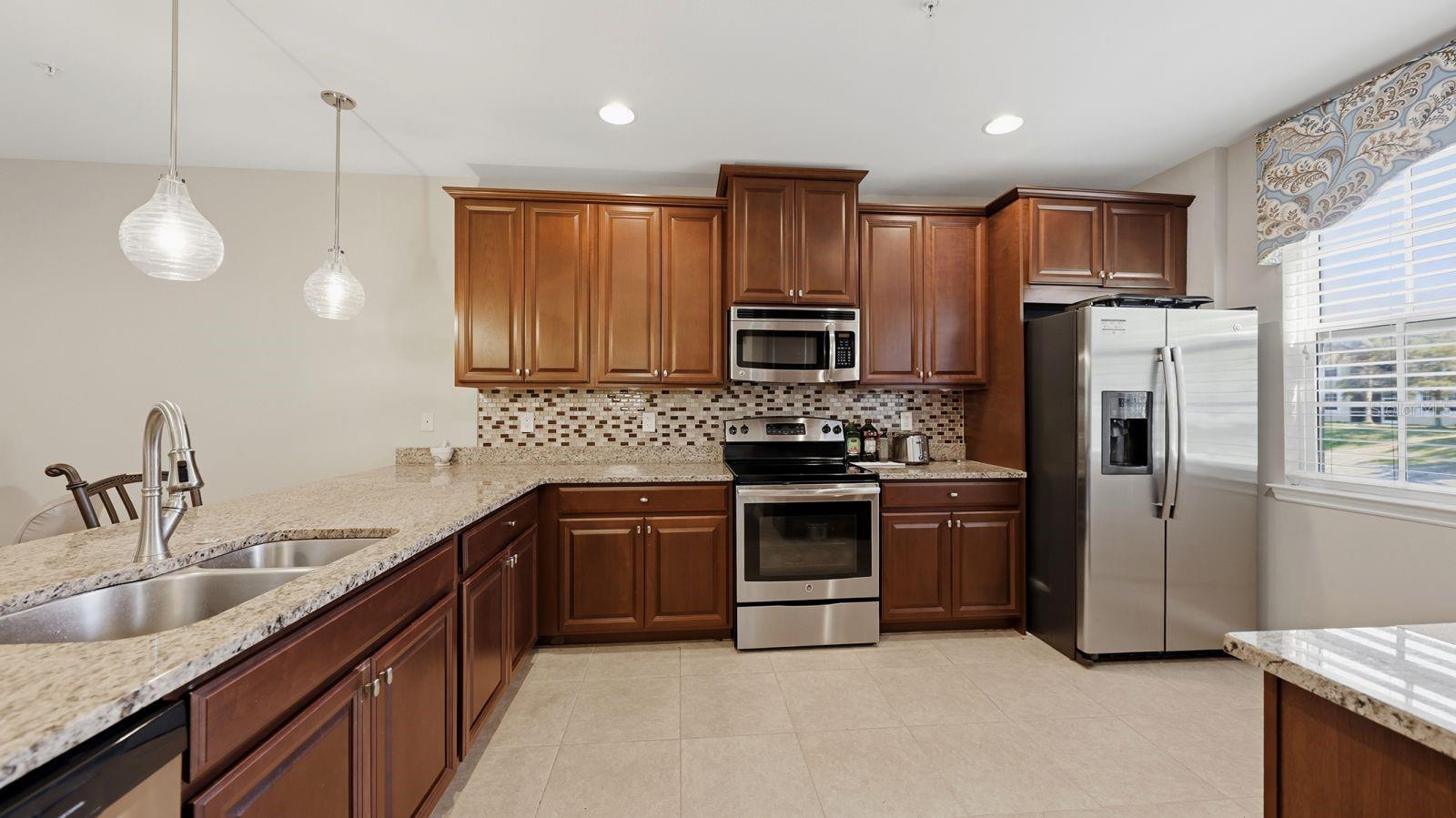 Image 16 of 43 For 177 Navigation Circle 177