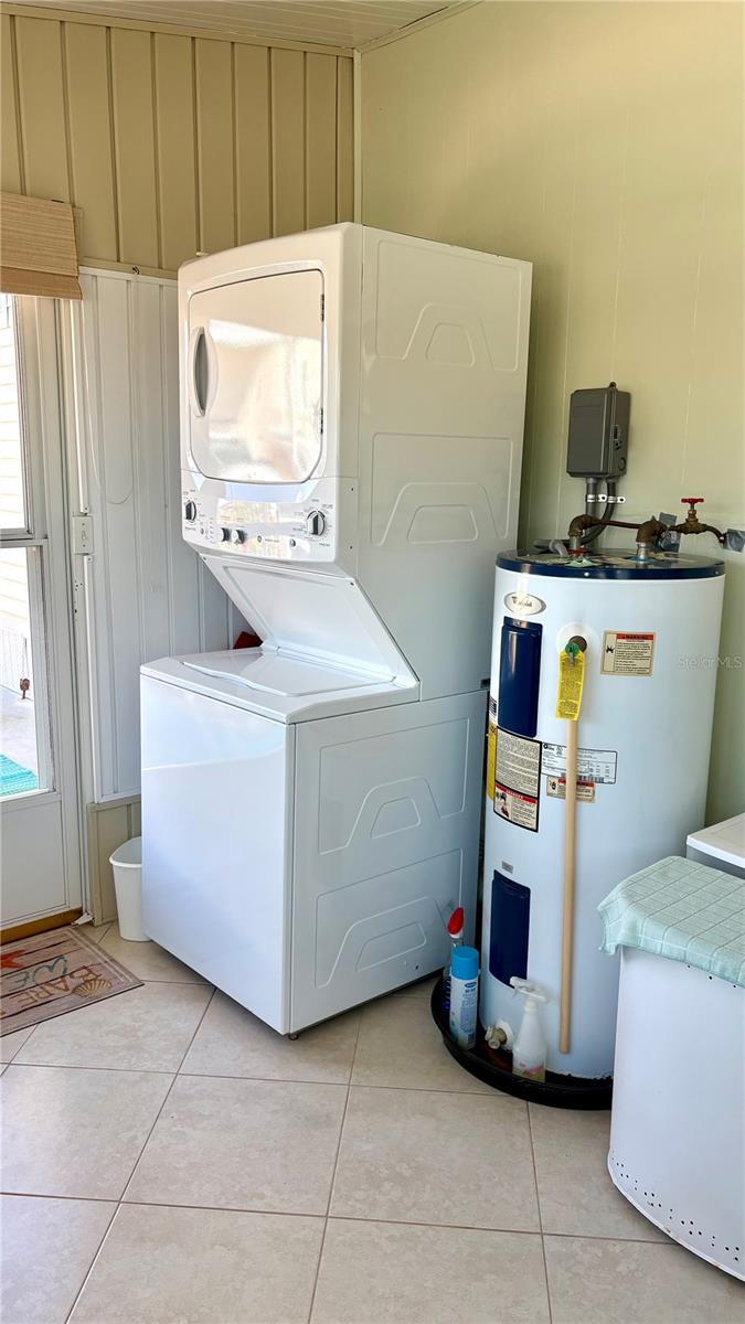 Image 23 of 27 For 2842 Trinidad Way