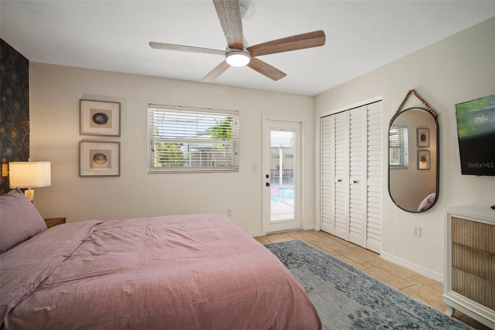 Image 46 of 81 For 7202 18th Avenue Nw