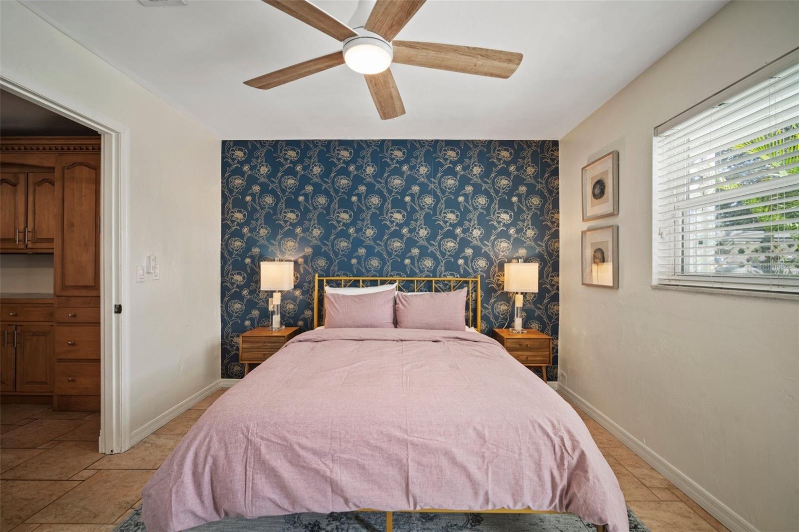 Image 47 of 81 For 7202 18th Avenue Nw