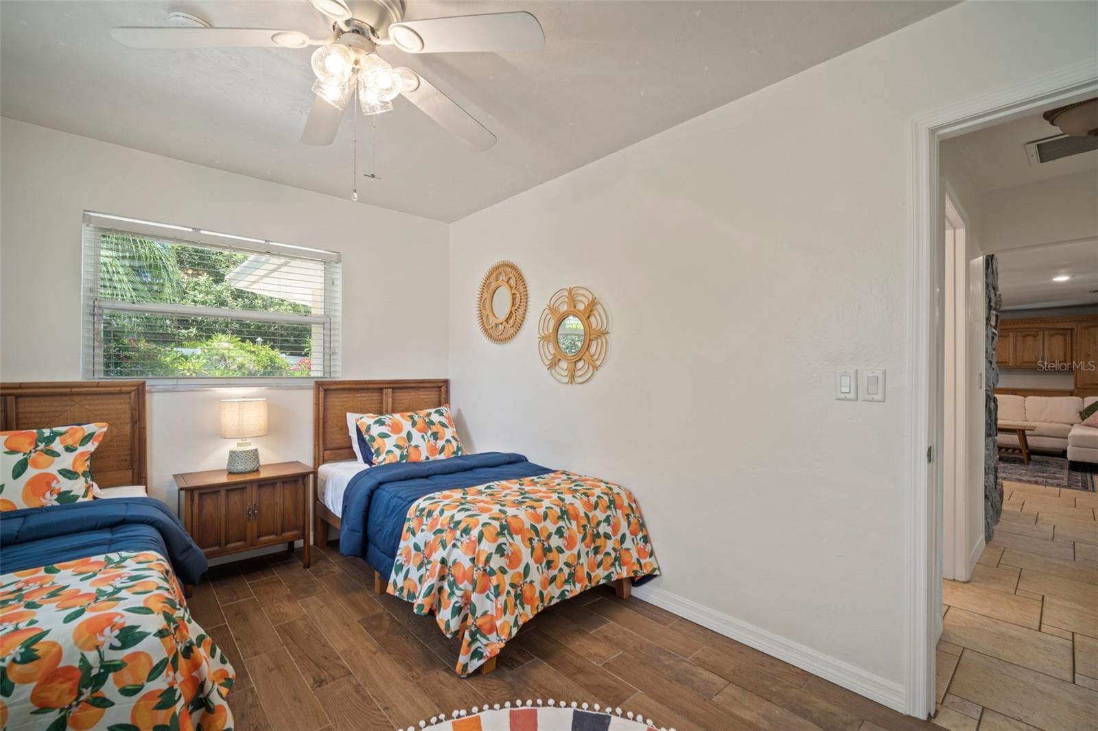 Image 56 of 81 For 7202 18th Avenue Nw