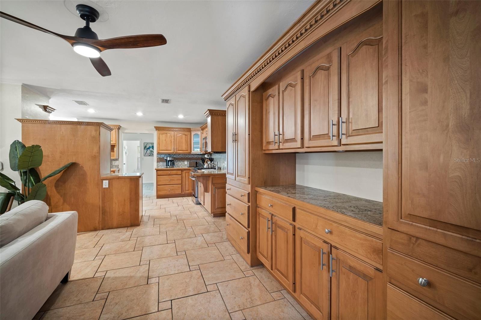 Image 72 of 81 For 7202 18th Avenue Nw