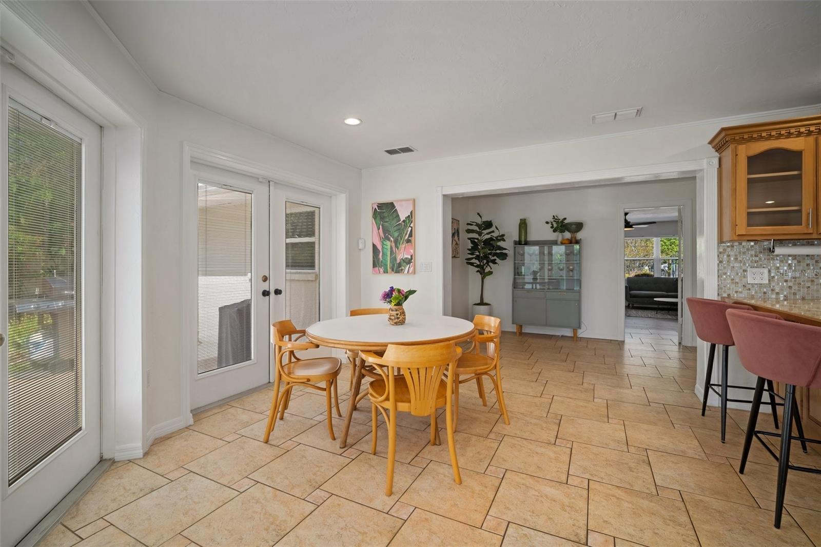 Image 80 of 81 For 7202 18th Avenue Nw