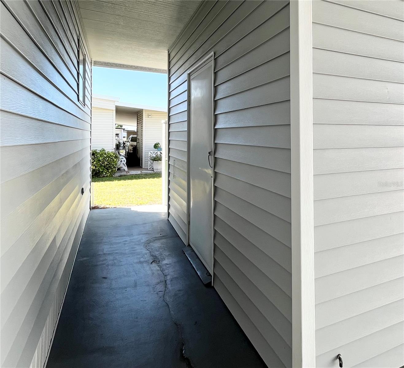 Image 38 of 71 For 3232 Ash Terrace