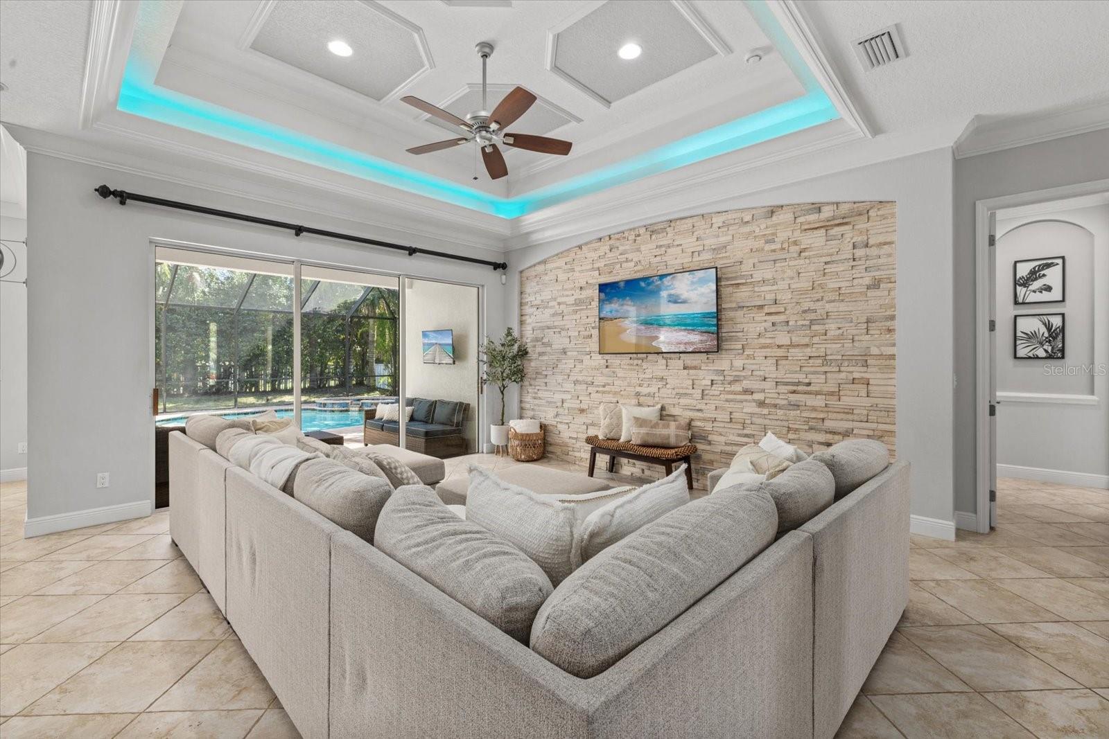 Image 10 of 51 For 4727 Balboa Park Loop