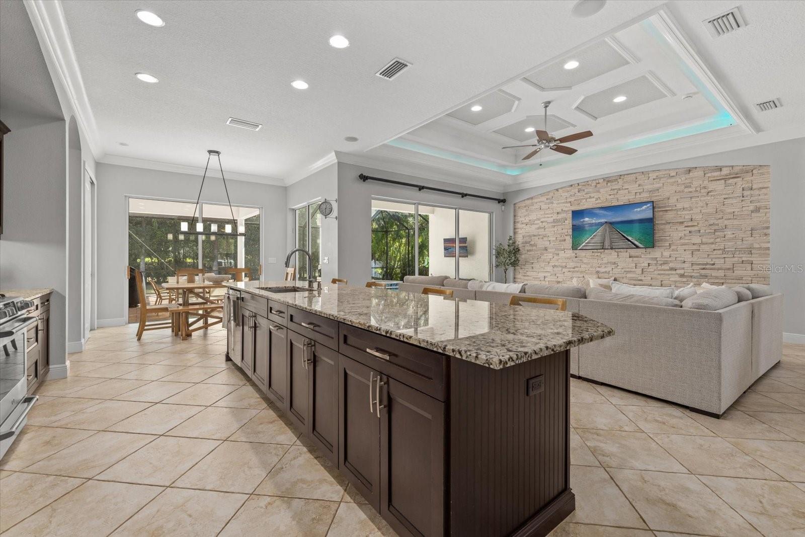 Image 16 of 51 For 4727 Balboa Park Loop