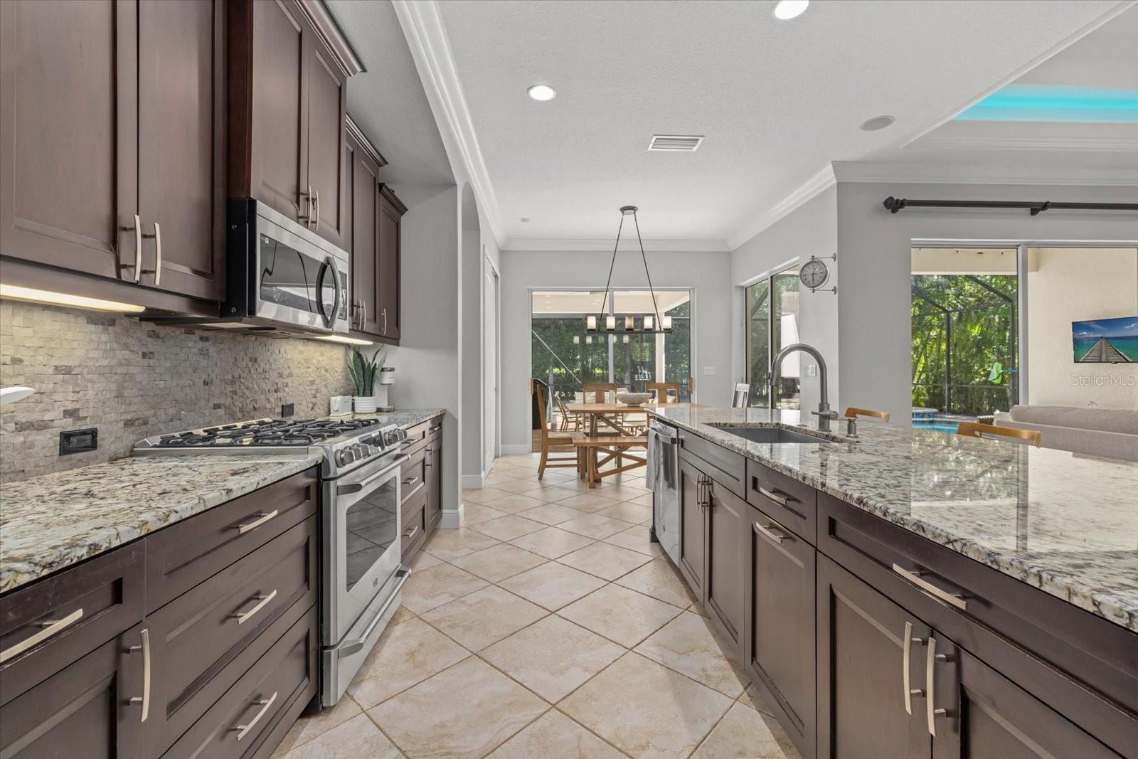 Image 18 of 51 For 4727 Balboa Park Loop