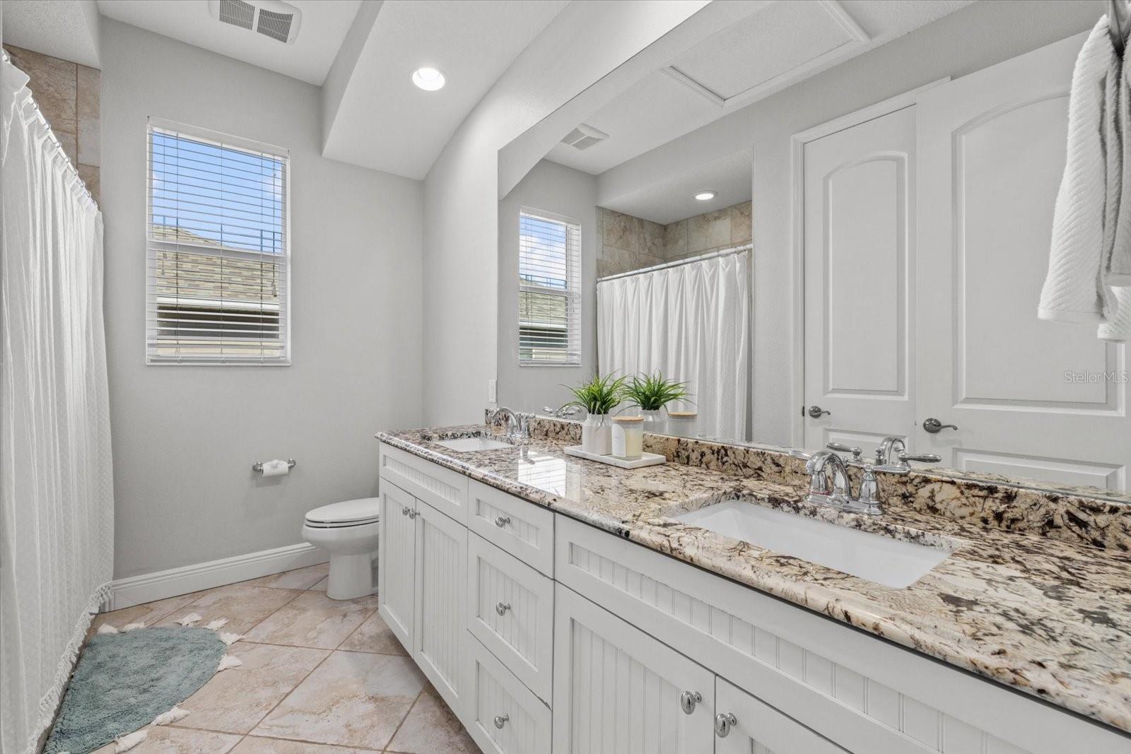 Image 35 of 51 For 4727 Balboa Park Loop