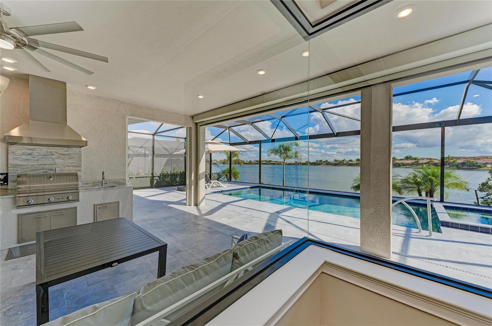 Image 15 of 94 For 106 Toscavilla Boulevard