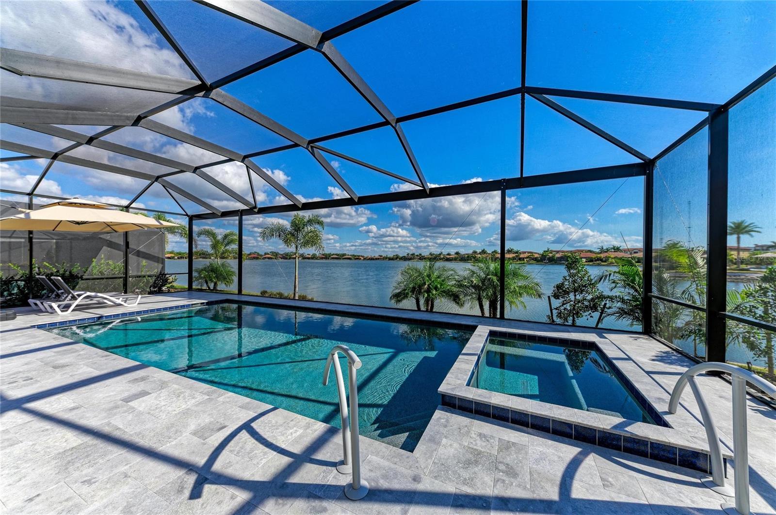 Image 19 of 94 For 106 Toscavilla Boulevard