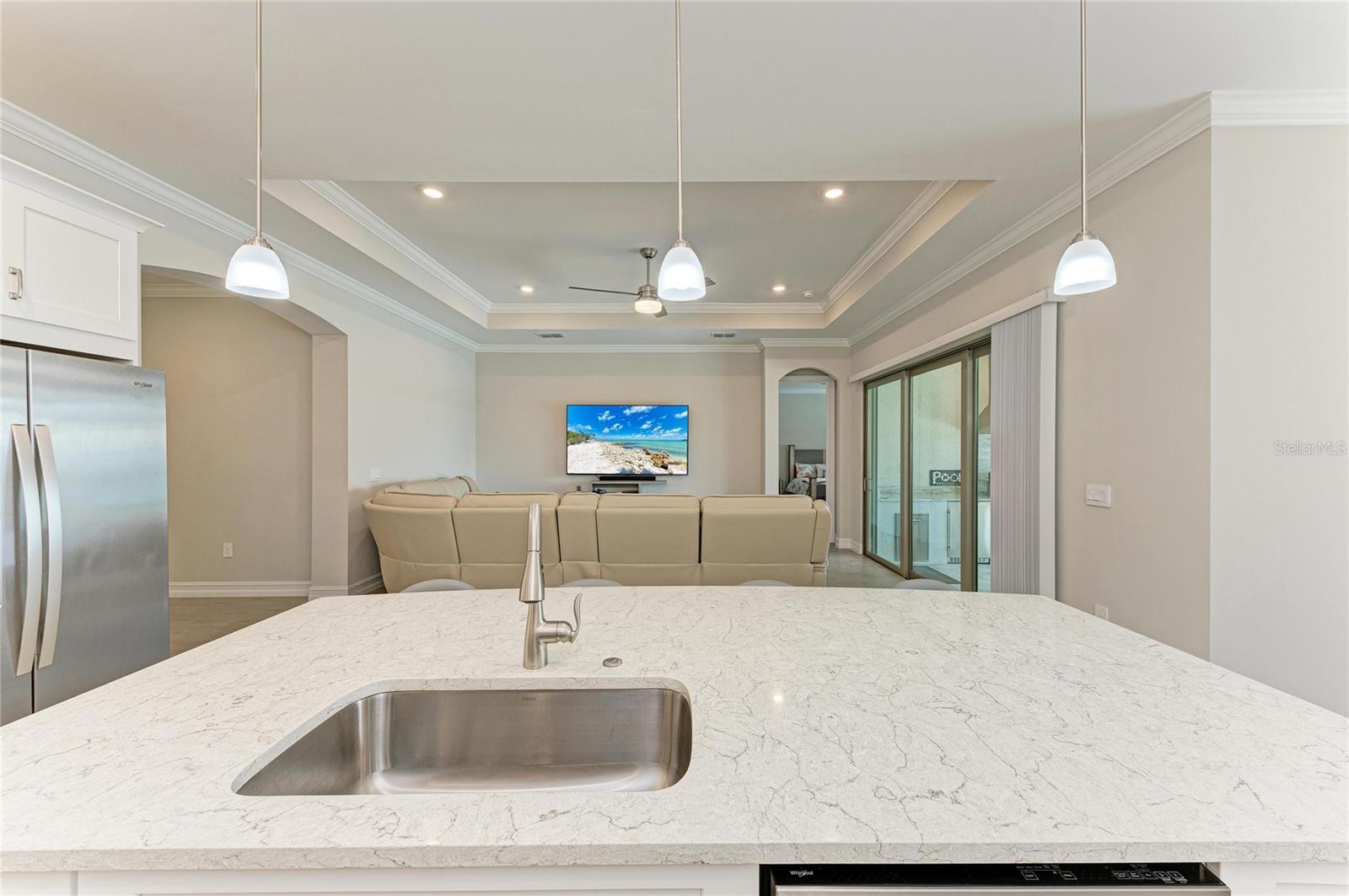 Image 37 of 94 For 106 Toscavilla Boulevard